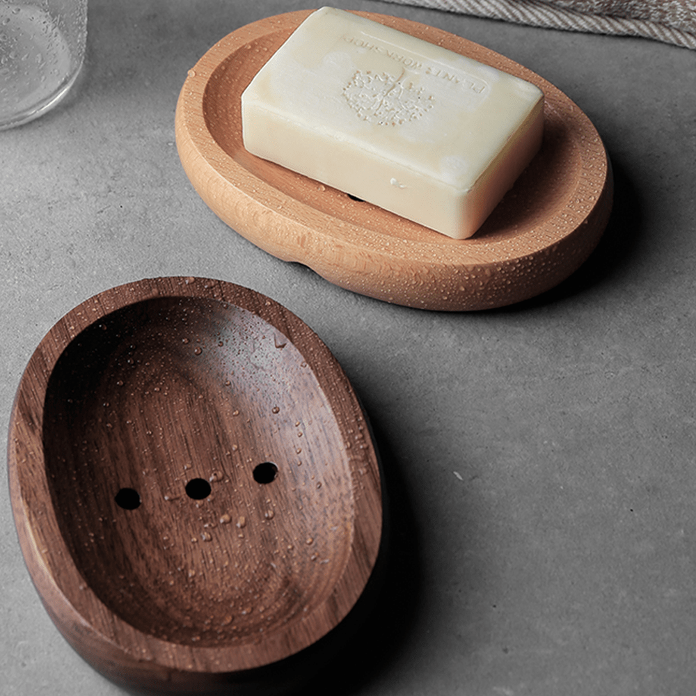 Log style soap box featuring walnut and beech wood, perfect for adding nature-inspired decor in your bathroom.