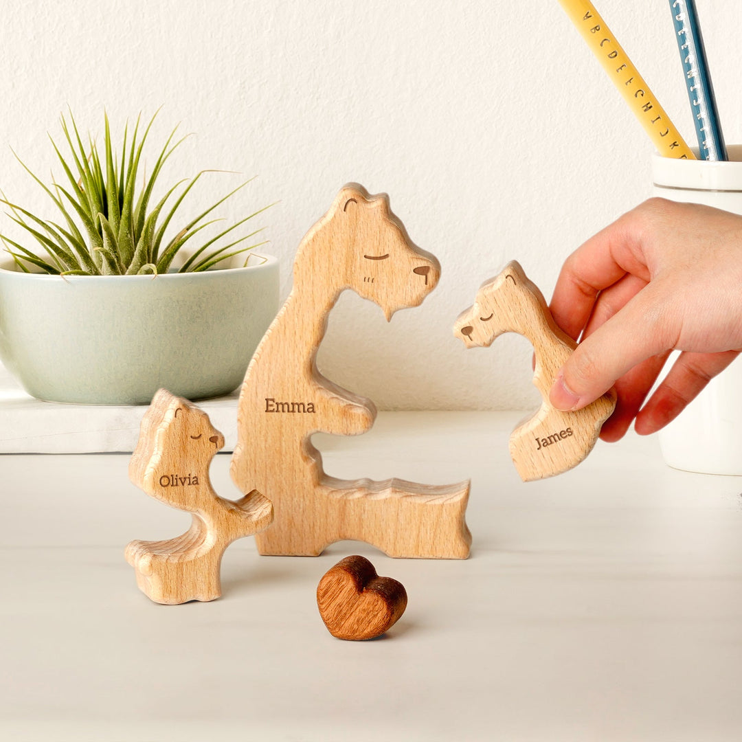Wooden Mama Bear family name puzzle with engraved names, personalized gift for family gatherings and Mother's Day.