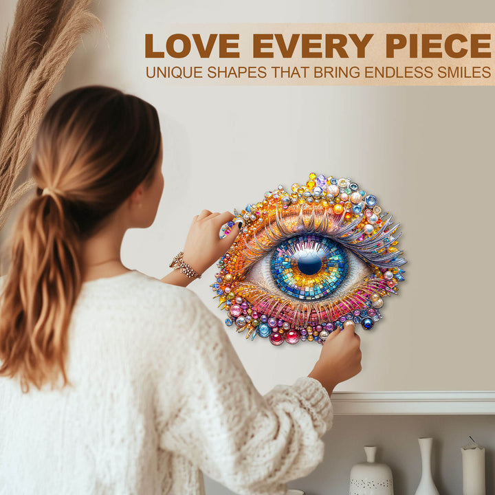 Puzzle en bois avec yeux en pierres précieuses