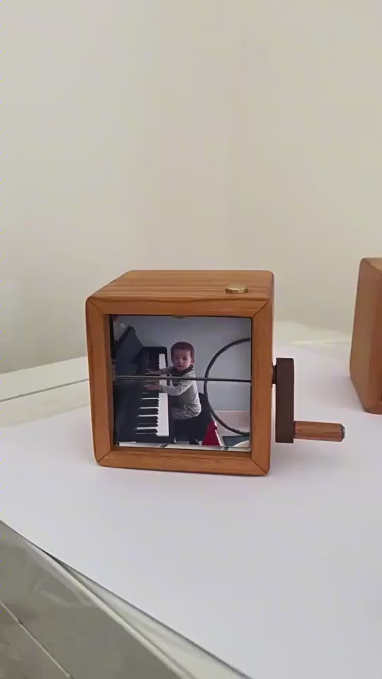 Album boîte à manivelle mécanique personnalisé avec photos