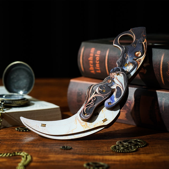 Gilded Claw – DIY 3D Knife Prop Kit