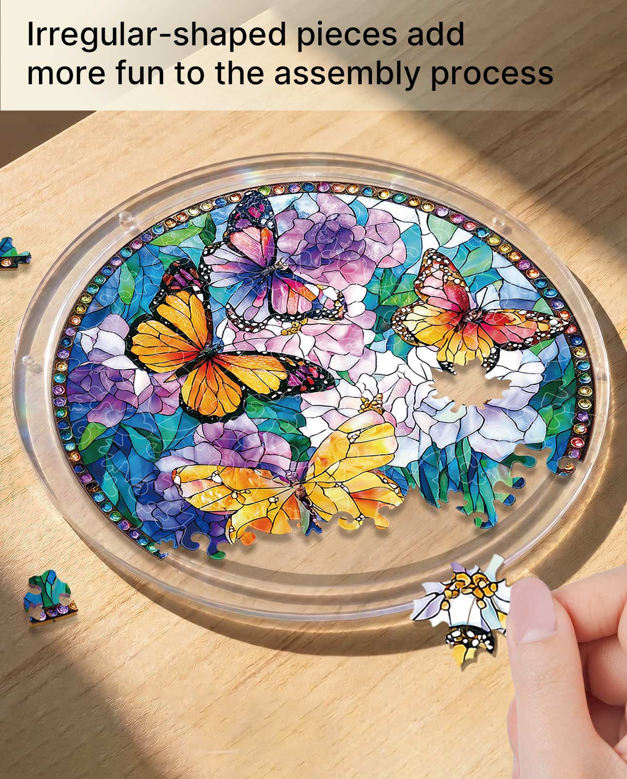 Acrylpuzzle-Sonnenfänger - Schmetterlinge in Blüte