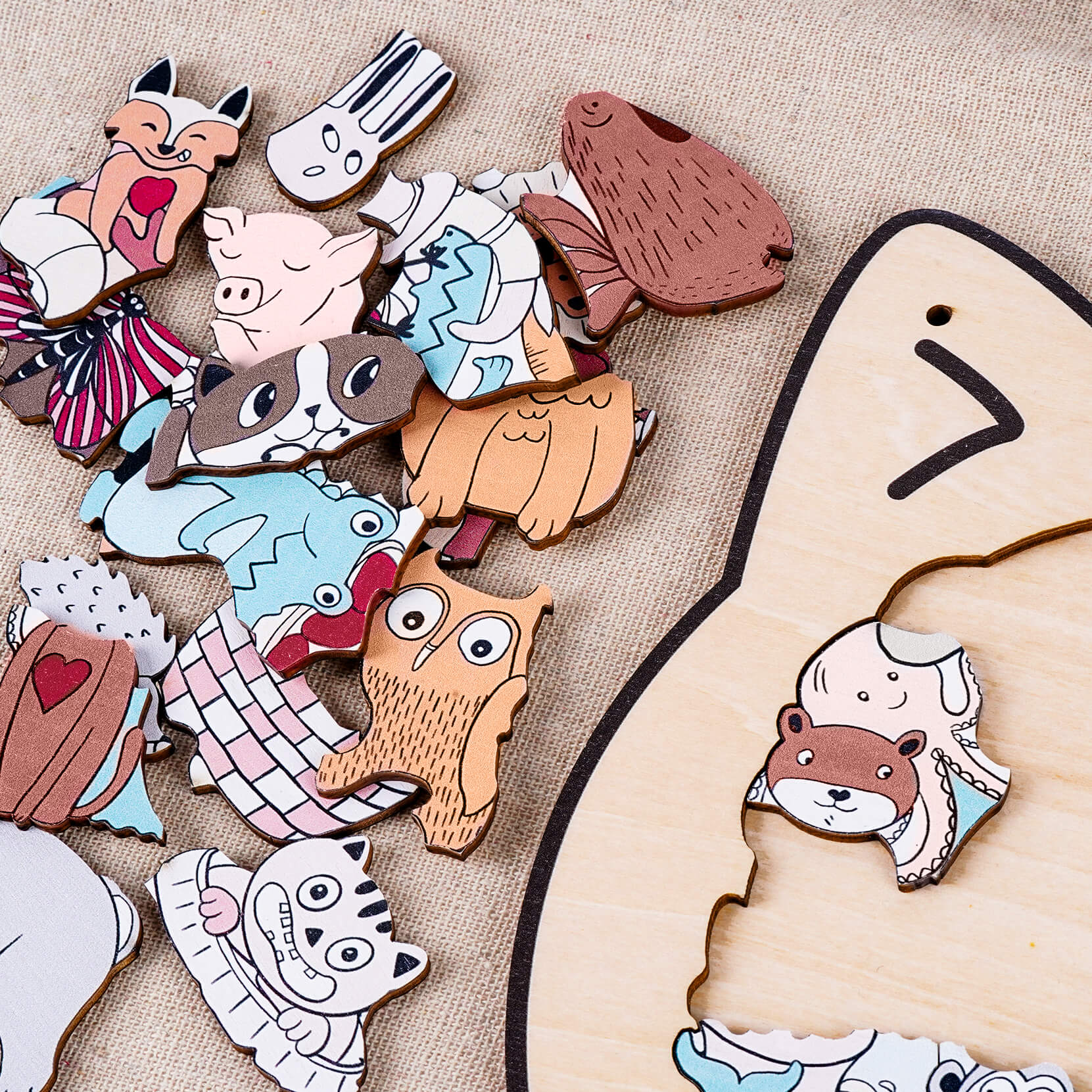 Puzzle en bois en forme d'animal mignon pour bébé