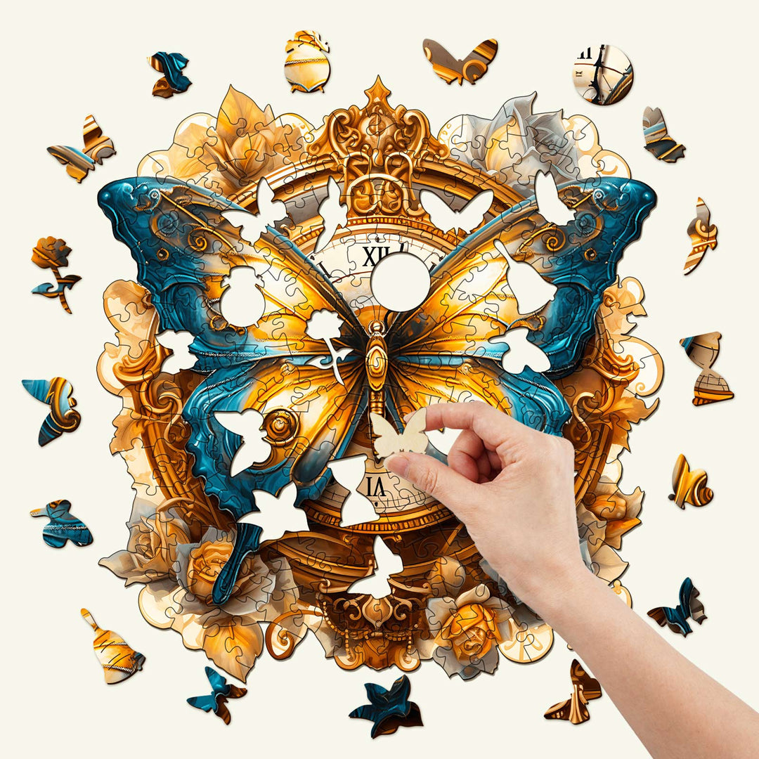 Puzzle en bois papillon et horloge