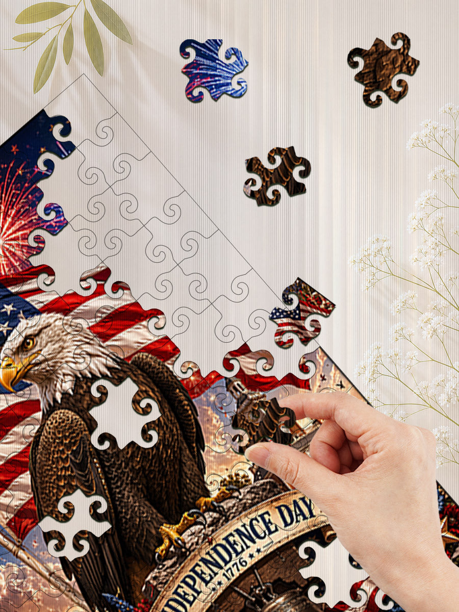 Happy Independence Day - Morphing Lenticular Puzzle