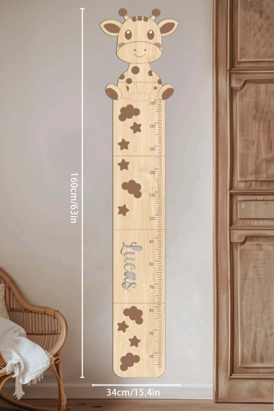 Tableau de croissance personnalisé en bois avec girafe mignonne