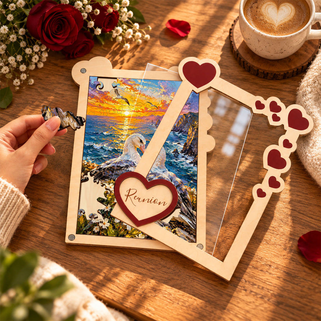 Magnetic Frame Wooden Puzzle - Reunion