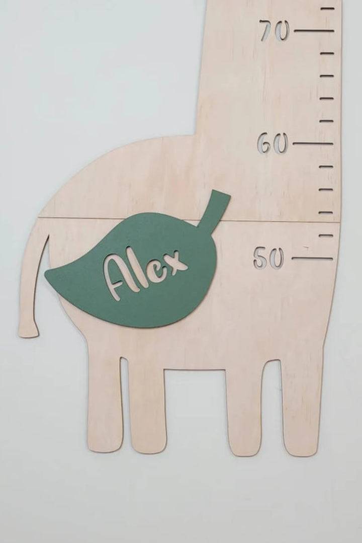 Personalisiertes Giraffen-Wachstumsdiagramm-Lineal aus Holz