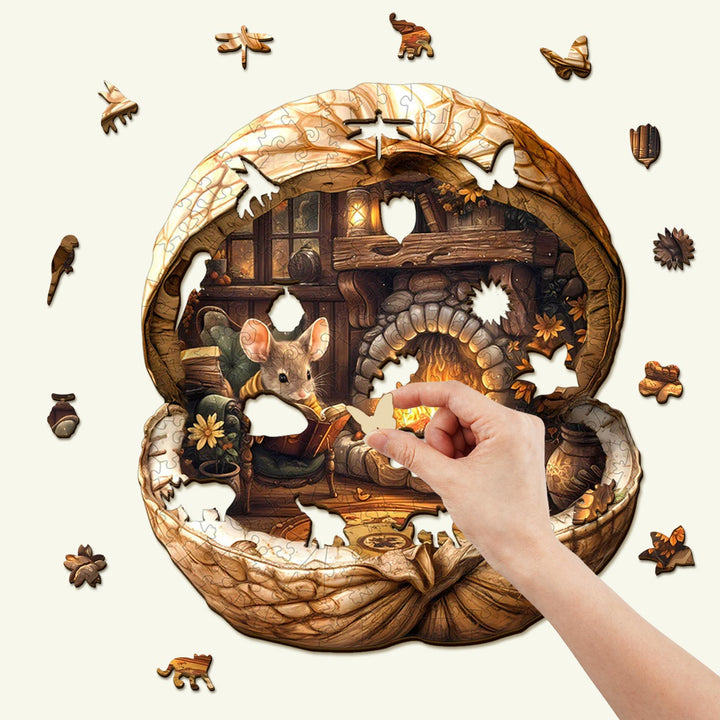 Mouse's Walnut House Wooden Jigsaw Puzzle