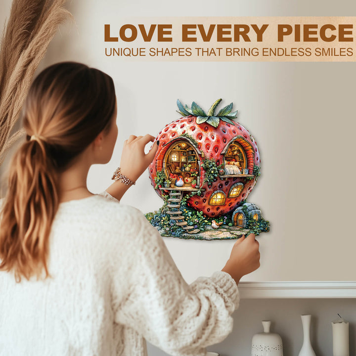 Strawberry Hut Wooden Jigsaw Puzzle