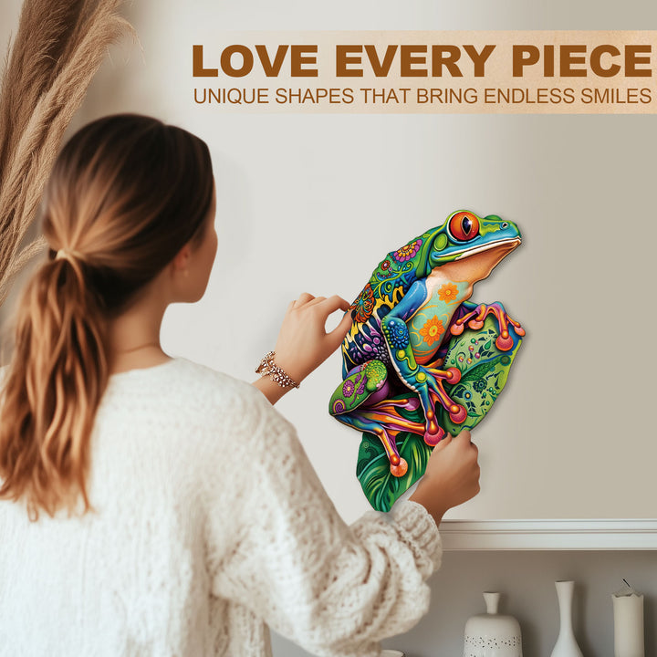 Frog Scout Wooden Jigsaw Puzzle